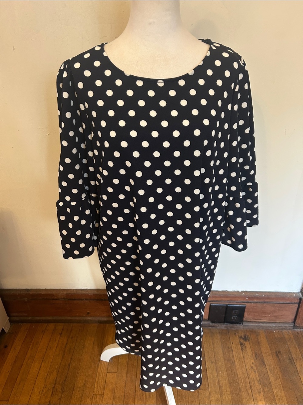 Green Envelope Navy White Polka Dot Shift Dress Size 1X EUC